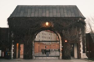 Slot Dana DV188: Revolusi Terkini dalam Dunia Permainan Daring